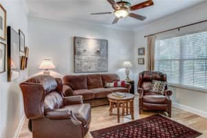 124 E Blue Water Edge Dr, Eustis, FL 32736, Sold 01/25/16