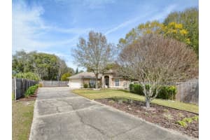 3207 Painted Post Ct, Eustis, FL 32726, Sold 04/15/16