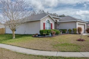 1043 Vanderbilt Dr, Eustis, FL 32726, Sold 06/17/16