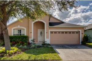 4648 Aguila Pl, Orlando, FL 32826, Sold 05/26/16