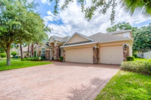 305 E Blue Water Edge Dr, Eustis, FL 32736, Sold 06/30/16