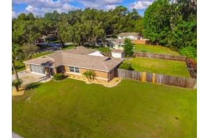 395 Belle Ayre Dr, Mt Dora, FL 32757, Sold 09/16/16