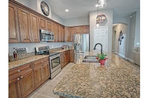 543 Westchester Hills Ln, Valrico, FL 33594, Sold 08/31/16