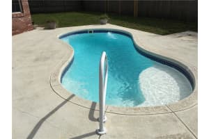 7428 Floral Cir, Lakeland, FL 33810, Sold 08/15/17