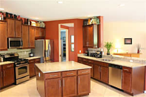 11708 Buttonhook Dr, Clermont, FL 34711, Sold 08/18/16