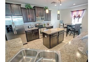 350 Red Kite Dr, Groveland, FL 34736, Sold 12/01/16