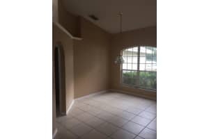2402 E Moonlight Ln, Eustis, FL 32726, Sold 11/17/16