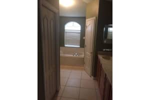 2402 E Moonlight Ln, Eustis, FL 32726, Sold 11/17/16