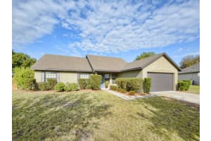 4305 Abaco Dr, Tavares, FL 32778, Sold 03/30/17