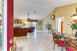 2579 Stardust Ave, Eustis, FL 32726, Sold 05/25/17