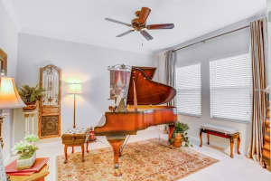2412 Norwood Pl, Tavares, FL 32778, Sold 05/31/17