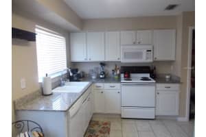 30932 Midtown Ct, Wesley Chapel, FL 33545, Sold 04/27/17