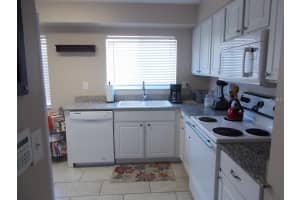 30932 Midtown Ct, Wesley Chapel, FL 33545, Sold 04/27/17
