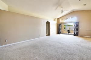 712 Lady Diana Dr, Davenport, FL 33837, Sold 05/18/17