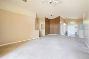 712 Lady Diana Dr, Davenport, FL 33837, Sold 05/18/17