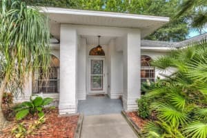 2710 Gables Dr, Eustis, FL 32726, Sold 10/27/17