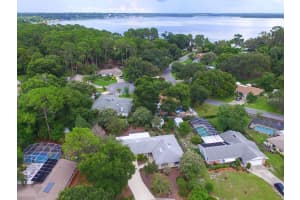 690 Camelia St, Mt Dora, FL 32757, Sold 08/29/17