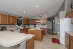 4097 Waltham Forest Dr, Tavares, FL 32778, Sold 09/29/17