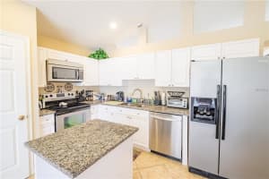 1040 Mayfair St, Eustis, FL 32726, Sold 12/29/17
