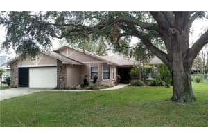2738 Gables Dr, Eustis, FL 32726, Sold 12/01/17
