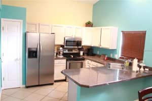 2601 Gables Dr, Eustis, FL 32726, Sold 01/12/18