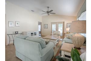 1684 Summerchase Loop, The Villages, FL 32162, Sold 02/23/18