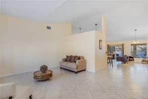 2911 Evans Way, Kissimmee, FL 34758, Sold 03/16/18