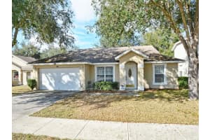 3845 Bayshore Cir, Tavares, FL 32778, Sold 02/27/18