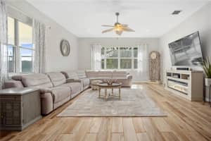 10733 Dark Water Ct, Clermont, FL 34715, Sold 06/03/22