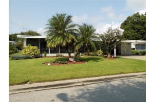 719 Dolphin Dr, Tavares, FL 32778, Sold 02/22/22