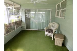 719 Dolphin Dr, Tavares, FL 32778, Sold 02/22/22