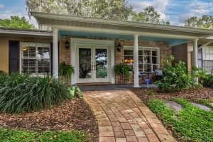 1210 Overlook Dr, Mt Dora, FL 32757, Sold 11/01/21