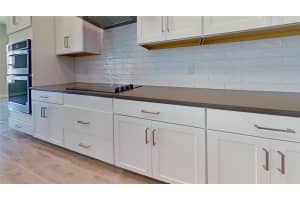 17650 SAWGRASS RUN, TAVARES, FL 32778 Sold 08/30/23