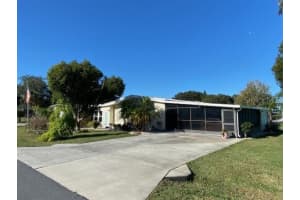 12 Magnolia Ln, Wildwood, FL 34785, Sold 04/18/22