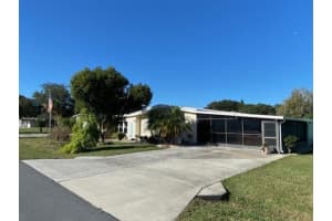 12 Magnolia Ln, Wildwood, FL 34785, Sold 04/18/22