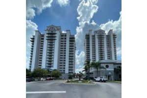 13415 Blue Heron Beach Dr, Orlando, FL 32821, Sold 03/04/22