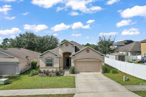 2375 Martins Run, Tavares, FL 32778, Sold 12/20/21