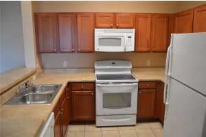 3174 Feltrim Pl, Kissimmee, FL 34747, Sold 04/08/22