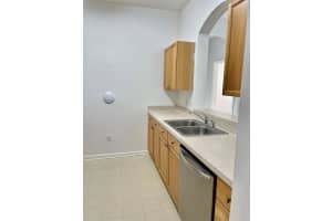 2302 BUTTERFLY PALM WAY #302, KISSIMMEE, FL 34747 Sold 07/28/23
