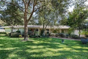 1620 Crestview Dr, Mt Dora, FL 32757, Sold 01/24/22