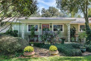 1620 Crestview Dr, Mt Dora, FL 32757, Sold 01/24/22