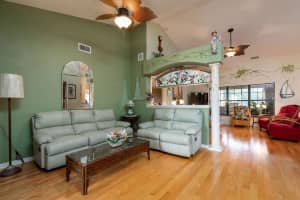 4571 Abaco Dr, Tavares, FL 32778, Sold 01/31/22
