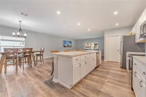 95 Prairie Falcon Dr, Groveland, FL 34736, Sold 01/21/22
