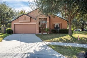 2203 Bracknell Forest Trail, Tavares, FL 32778, Sold 01/13/22