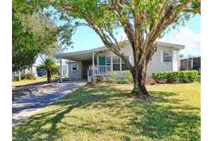 433 King Way, Tavares, FL 32778, Sold 01/18/22
