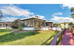3317 Myakka River Rd, Tavares, FL 32778, Sold 02/02/22