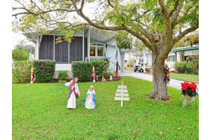 3216 Myakka River Rd, Tavares, FL 32778, Sold 02/01/22