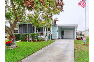 3216 Myakka River Rd, Tavares, FL 32778, Sold 02/01/22