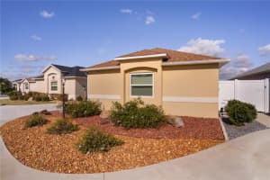 9221 SE 166th Sprung Ln, The Villages, FL 32162, Sold 02/22/22