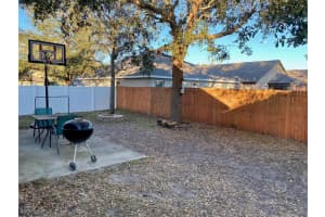 4210 Barnsley Ln, Tavares, FL 32778, Sold 02/10/22